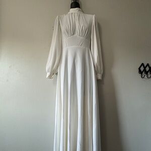 Vintage Wedding Dress High Neck Long sleeve Small